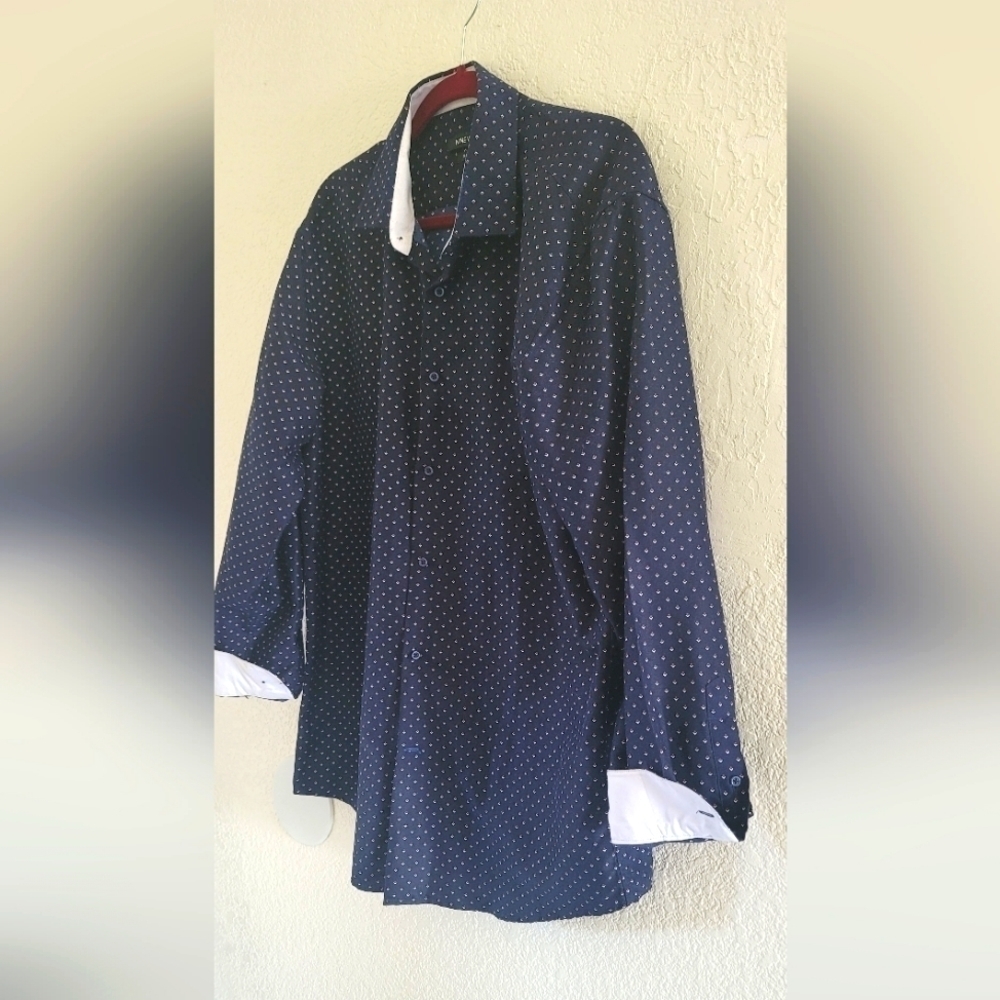 Nine West Men’s Slim Fit Button Shirt. Size-L